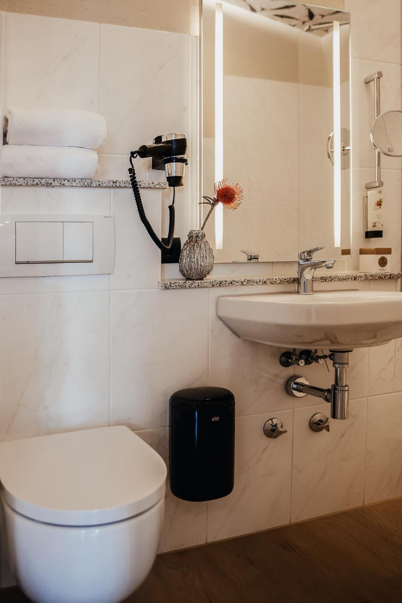 Villa Bosco - Boutiquehotel Walldorf  Dış mekan fotoğraf
